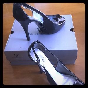 Sling back peep toe pumps